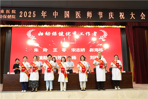 4R5A2700.jpg