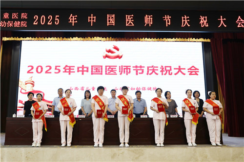 4R5A2745.jpg